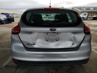 2016 Ford Focus SE with VIN 1FADP3K22GL268883, listed as a Copart auction lot 52050245 with 246,428 mi miles and Salvage Title. Bid and sale history available at carsss.com. Image 6.