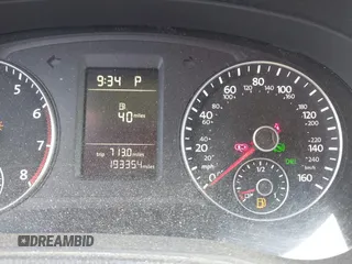2015 Volkswagen Passat 1.8T Limited Edition with VIN 1VWAT7A36FC051441, listed as a IAAI auction lot 42031494 with 193,354 mi miles. Bid and sale history available at carsss.com. Image 7.