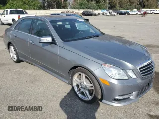2013 Mercedes-Benz E 350 Luxury with VIN WDDHF5KB9DA672755, listed as a Copart auction lot 59916805 with 117,688 mi miles and Clean title. Bid and sale history available at DreamBid. Image 4.