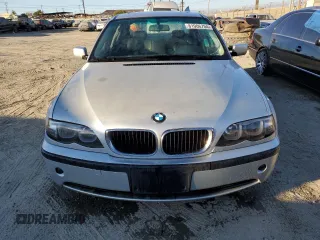 2003 BMW 3 Series 325i with VIN WBAAZ33423PH30708, listed as a Copart auction lot 81006754 with 192,110 mi miles and Salvage Title. Bid and sale history available at carsss.com. Image 5.