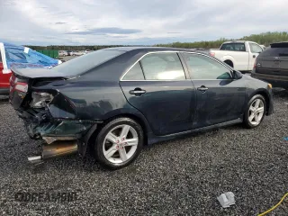 2014 Toyota Camry L with VIN 4T1BF1FK9EU331998, listed as a Copart auction lot 51136785 with 214,540 mi miles and Salvage Title. Bid and sale history available at carsss.com. Image 3.