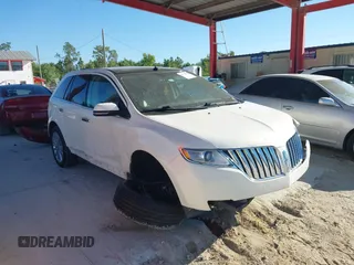 2012 Lincoln MKX with VIN 2LMDJ8JK1CBL09928, listed as a IAAI auction lot 41779586 with 119,804 mi miles and . Bid and sale history available at DreamBid. Image 1.
