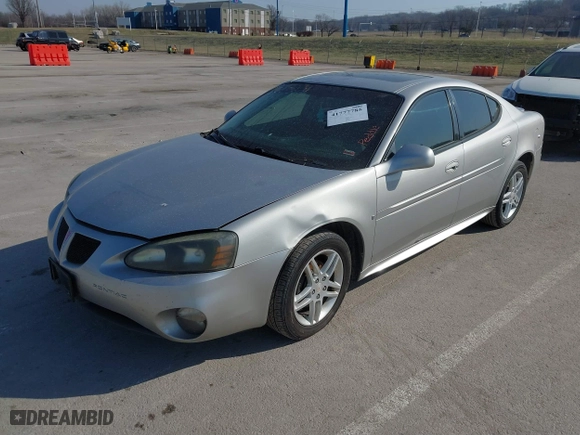 2006 Pontiac Grand Prix GT with VIN 2G2WR554061312734, listed as a IAAI auction lot 41777785 with 177,886 mi miles. Bid and sale history available at carsss.com. Image 2.