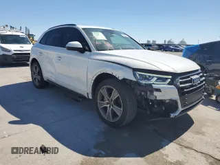 2019 Audi Q5 Prestige with VIN WA1CNAFY1K2117105, listed as a Copart auction lot 48867315 with 42,272 mi miles and Salvage Title. Bid and sale history available at carsss.com. Image 4.
