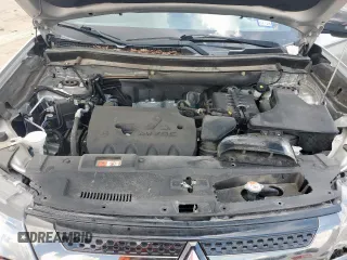 2019 Mitsubishi Outlander SE with VIN JA4AD3A32KZ031682, listed as a Copart auction lot 60626015 with 77,567 mi miles and Salvage title. Bid and sale history available at DreamBid. Image 11.