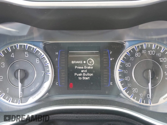 2015 Chrysler 200 Limited с VIN 1C3CCCABXFN538176, выставлен на аукционе IAAI как лот 42423397 с пробегом Не указан миль и . История ставок и продаж доступна на DreamBid. Изображение 7.