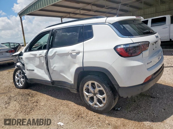 2025 Jeep Compass Latitude with VIN 3C4NJDBN5ST524494, listed as a Copart auction lot 65656135 with 17,791 mi miles and Clean title. Bid and sale history available at DreamBid. Image 2.