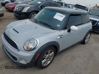2013 MINI Hardtop S with VIN WMWSV3C5XDT476311, listed as a IAAI auction lot 42278808 with 101,646 mi miles and . Bid and sale history available at DreamBid. Image 2.