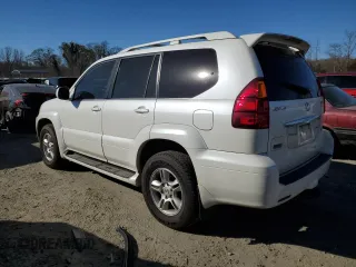 2004 Lexus GX 470 with VIN JTJBT20X440049424, listed as a Copart auction lot 83840784 with 251,606 mi miles and Salvage Title. Bid and sale history available at carsss.com. Image 2.