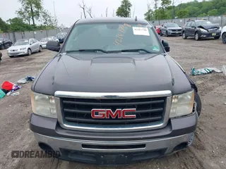 2010 GMC Sierra 1500 with VIN 3GTRCVE33AG197726, listed as a IAAI auction lot 42267798 with 116,831 mi miles and . Bid and sale history available at DreamBid. Image 11.