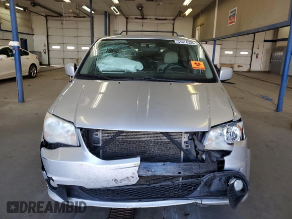 2011 Dodge Grand Caravan Crew with VIN 2D4RN5DG5BR755489, listed as a Copart auction lot 51074595 with 193,259 mi miles and Salvage Title. Bid and sale history available at DreamBid. Image 5.
