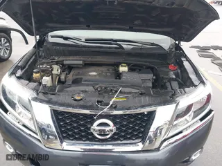 2013 Nissan Pathfinder SL with VIN 5N1AR2MN5DC647196, listed as a IAAI auction lot 41562785 with 154,670 mi miles. Bid and sale history available at carsss.com. Image 10.