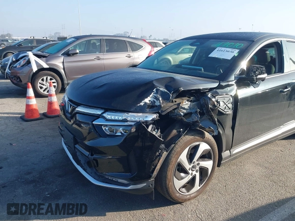 2023 VinFast VF 8 Eco с VIN RLLV1AEB9PH003158, выставлен на аукционе IAAI как лот 41615030 с пробегом 8 711 миль миль и . История ставок и продаж доступна на DreamBid. Изображение 6.