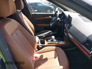2022 Audi Q5 S line Premium z VIN WA1GAAFY3N2088773, wystawiony jako IAAI lot #41969990 z przebiegiem 22 922 mil mil oraz . Historia ofert i sprzedaży dostępna na DreamBid. Obrazek 5.