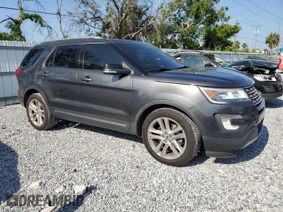 2017 Ford Explorer XLT с VIN 1FM5K7D85HGD79200, выставлен на аукционе Copart как лот 57557635 с пробегом 110 832 миль миль и Списание • Salvage title. История ставок и продаж доступна на DreamBid. Изображение 4.