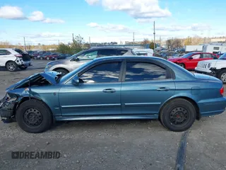 2004 Hyundai Sonata with VIN KMHWF25S14A094531, listed as a IAAI auction lot 40844423 with 108,792 mi miles. Bid and sale history available at carsss.com. Image 13.