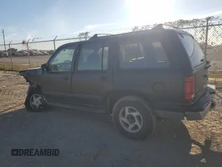 1993 Ford Explorer Eddie Bauer z VIN 1FMDU34X6PUA93264, wystawiony jako Copart lot #82560544 z przebiegiem 21 822 mil mil oraz Szkoda całkowita • Salvage title. Historia ofert i sprzedaży dostępna na DreamBid. Obrazek 2.
