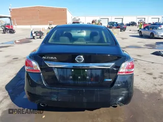 2014 Nissan Altima S with VIN 1N4AL3AP0EC284735, listed as a IAAI auction lot 41212568 with 194,625 mi miles and . Bid and sale history available at DreamBid. Image 17.