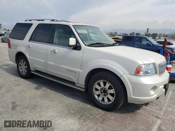 2004 Lincoln Navigator Luxury with VIN 5LMFU27R34LJ37915, listed as a Copart auction lot 72651074 with 178,512 mi miles and Clean Title. Bid and sale history available at carsss.com. Image 4.