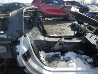2013 Chevrolet Corvette with VIN 1G1YM2DT2D5800064, listed as a Copart auction lot 46321445 with Not provided miles and Salvage title. Bid and sale history available at DreamBid. Image 10.