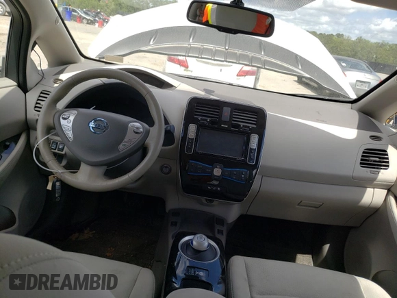 2016 Nissan LEAF S with VIN 1N4BZ0CP8GC308782, listed as a Copart auction lot 46808333 with 79,382 mi miles. Bid and sale history available at carsss.com. Image 8.