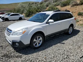 2013 Subaru Outback Premium z VIN 4S4BRBCC6D3211588, wystawiony jako Copart lot #58669675 z przebiegiem 144 338 mil mil oraz Czysty tytuł • Clean title. Historia ofert i sprzedaży dostępna na DreamBid. Obrazek 1.