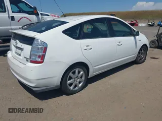 2007 Toyota Prius with VIN JTDKB20U577650008, listed as a IAAI auction lot 42171792 with 180,466 mi miles and . Bid and sale history available at DreamBid. Image 4.