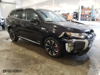 2018 Mitsubishi Outlander PHEV SEL with VIN JA4J24A58JZ055822, listed as a Copart auction lot 65152873 with 69,240 mi miles. Bid and sale history available at carsss.com. Image 4.