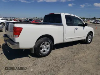 2004 Nissan Titan SE z VIN 1N6AA06A54N529628, wystawiony jako Copart lot #61020005 z przebiegiem 258 224 mil mil oraz Czysty tytuł • Clean title. Historia ofert i sprzedaży dostępna na DreamBid. Obrazek 3.