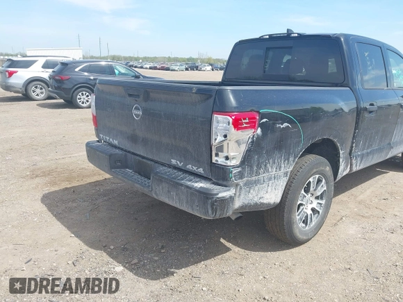 2024 Nissan Titan SV with VIN 1N6AA1EC6RN110607, listed as a IAAI auction lot 42167410 with 25,726 mi miles and . Bid and sale history available at DreamBid. Image 4.