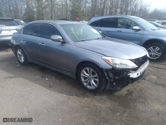2013 Hyundai Genesis 3.8L with VIN KMHGC4DD1DU258242, listed as a IAAI auction lot 41132155 with 216,837 mi miles. Bid and sale history available at carsss.com. Image 1.