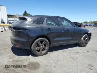 2018 Jaguar F-Pace 30t R-Sport with VIN SADCL2GX4JA329965, listed as a Copart auction lot 67172964 with 87,060 mi miles and Salvage title. Bid and sale history available at DreamBid. Image 3.