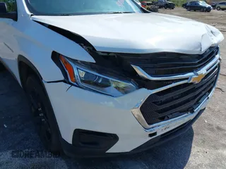 2021 Chevrolet Traverse LS с VIN 1GNERFKW5MJ135241, выставлен на аукционе IAAI как лот 42031405 с пробегом 189 770 миль миль и . История ставок и продаж доступна на DreamBid. Изображение 17.