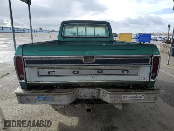 1977 Ford F-250 z VIN F25SRZ09373, wystawiony jako Copart lot #45238815 z przebiegiem 10 482 mil mil oraz Czysty tytuł • Clean title. Historia ofert i sprzedaży dostępna na DreamBid. Obrazek 6.