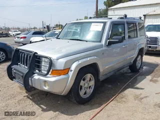 2006 Jeep Commander Limited with VIN 1J8HG58N16C253033, listed as a IAAI auction lot 42008271 with 111,643 mi miles. Bid and sale history available at carsss.com. Image 2.