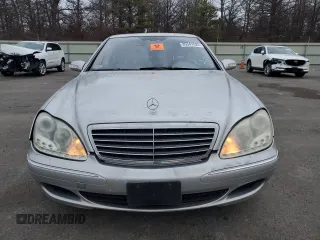 2004 Mercedes-Benz S-Class 4.3L with VIN WDBNG83J64A424124, listed as a Copart auction lot 85341024 with 0 mi miles and Non Repairable. Bid and sale history available at carsss.com. Image 5.