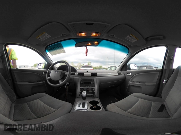 2006 Ford Five Hundred SE с VIN 1FAFP23146G154397, выставлен на аукционе IAAI как лот 42149486 с пробегом 156 008 миль миль и . История ставок и продаж доступна на DreamBid. Изображение 18.