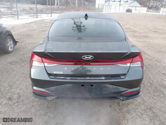 2021 Hyundai Elantra SEL with VIN 5NPLM4AG0MH019175, listed as a IAAI auction lot 41590000 with 63,345 mi miles. Bid and sale history available at carsss.com. Image 17.