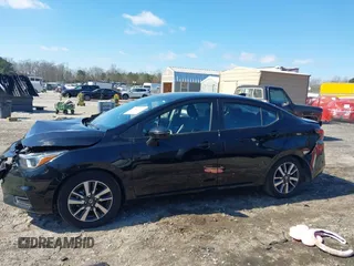 2021 Nissan Versa SV with VIN 3N1CN8EV6ML894230, listed as a IAAI auction lot 41635074 with 67,872 mi miles. Bid and sale history available at carsss.com. Image 14.