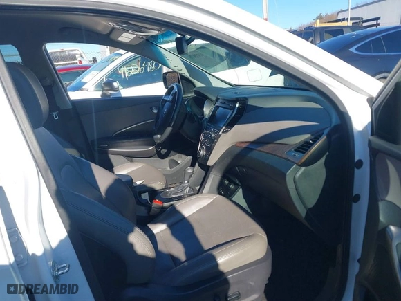 2018 Hyundai Santa Fe Sport 2.4L with VIN 5NMZUDLB2JH104720, listed as a IAAI auction lot 41175076 with 89,387 mi miles. Bid and sale history available at carsss.com. Image 5.