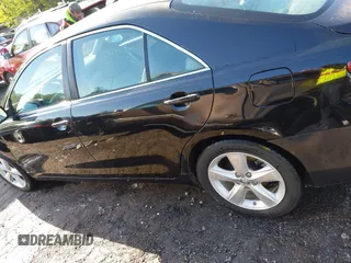 2011 Toyota Camry LE z VIN 4T1BF3EK0BU178887, wystawiony jako IAAI lot #41986695 z przebiegiem 241 360 mil mil oraz . Historia ofert i sprzedaży dostępna na DreamBid. Obrazek 14.