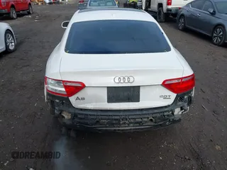 2012 Audi A5 Premium z VIN WAUCFAFR6CA015119, wystawiony jako IAAI lot #42310668 z przebiegiem 167 964 mil mil oraz . Historia ofert i sprzedaży dostępna na DreamBid. Obrazek 6.