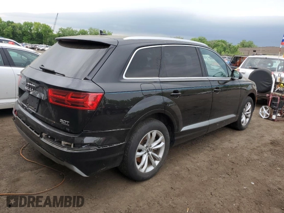 2018 Audi Q7 Premium with VIN WA1AAAF72JD000694, listed as a Copart auction lot 55625414 with 55,602 mi miles and Salvage title. Bid and sale history available at DreamBid. Image 3.