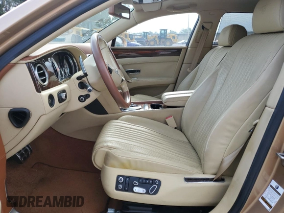 2017 Bentley Flying Spur с VIN SCBEC9ZA8HC060974, выставлен на аукционе Copart как лот 76949904 с пробегом Не указан миль и Списание • Salvage title. История ставок и продаж доступна на DreamBid. Изображение 7.