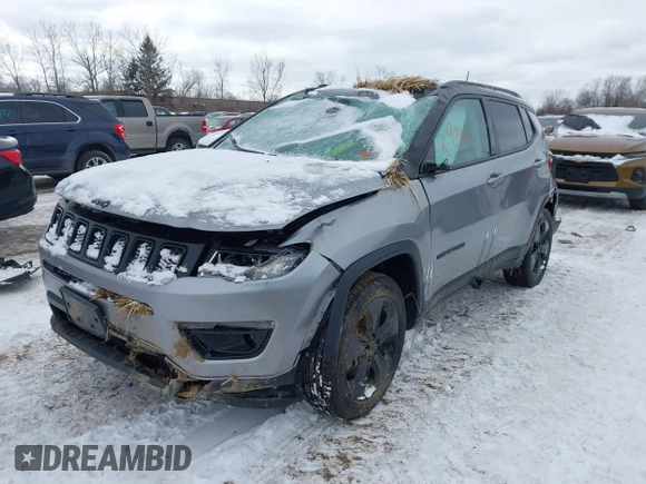 2019 Jeep Compass Latitude with VIN 3C4NJDBBXKT840382, listed as a IAAI auction lot 41592991 with Not provided miles and . Bid and sale history available at DreamBid. Image 17.
