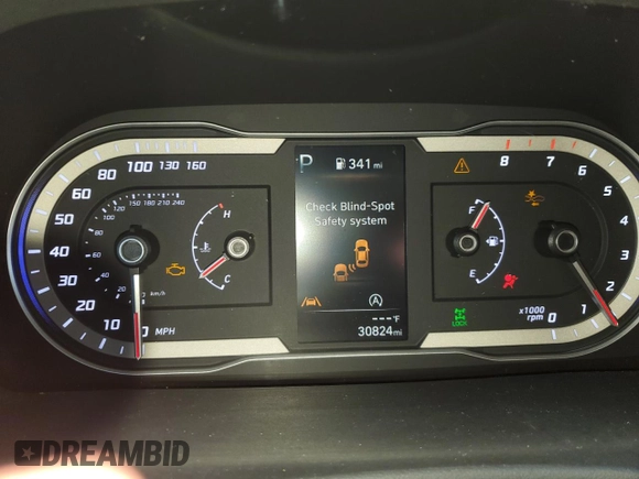 2024 Hyundai Tucson SEL with VIN 5NMJBCDE3RH324188, listed as a Copart auction lot 88764405 with 30,824 mi miles and Salvage Title. Bid and sale history available at carsss.com. Image 9.