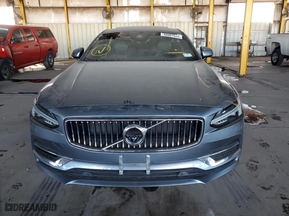 2018 Volvo S90 Inscription with VIN LVYBR0AL8JP056213, listed as a Copart auction lot 40087633 with 0 mi miles. Bid and sale history available at carsss.com. Image 5.