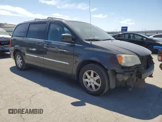 2012 Chrysler Town & Country Touring with VIN 2C4RC1BG6CR144418, listed as a Copart auction lot 55470135 with 139,817 mi miles and Salvage Title. Bid and sale history available at DreamBid. Image 4.