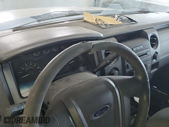 2011 Ford F-150 with VIN 1FTPF1EF3BKD95511, listed as a IAAI auction lot 42785532 with 86,006 mi miles and . Bid and sale history available at DreamBid. Image 4.