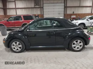 2007 Volkswagen Beetle with VIN 3VWRG31Y47M402407, listed as a IAAI auction lot 41719012 with 67,540 mi miles and . Bid and sale history available at DreamBid. Image 14.